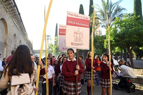 La Procesi N De San Acisclo Y Santa Victoria Por Las Calles De C Rdoba