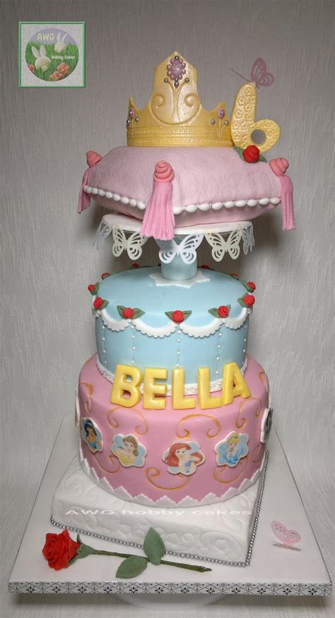 Princess For Bella Decorated Cake By Awg Hobby Cakes Cakesdecor