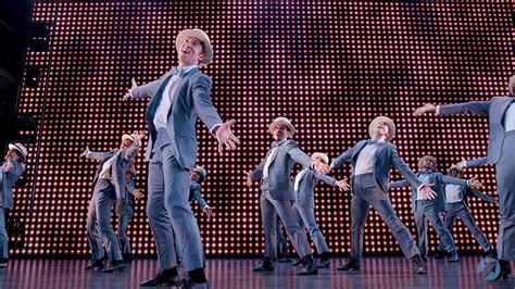 Wayne Cilento Honors Bob Fosse S Choreography In DANCIN Broadway Direct