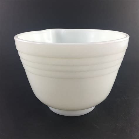 Vintage Mixing Bowl Batter Bowl White Milk Glass Milk Glass Etsy