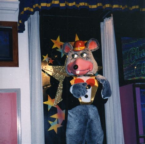 Chuck E Cheese Animatronics 90s