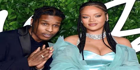 Rihanna Revela El Nombre De Su Segundo Hijo 800Noticias