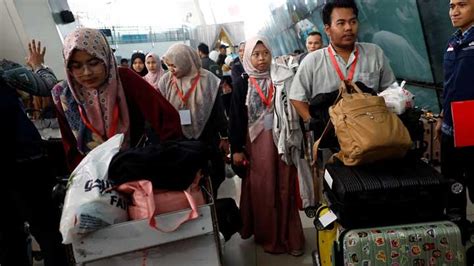 Sejumlah WNI Dari Lebanon Telah Tiba Di Tanah Air Foto Tempo Co