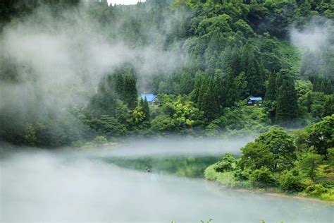 福島の‟奇跡の絶景”！「霧幻峡の渡し」に乗船してきました｜るるぶandmore