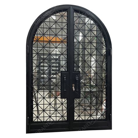 Villa Customized Design Wrought Iron Double Doors Exterior Cast Iron Stove Iron Door Pakistan