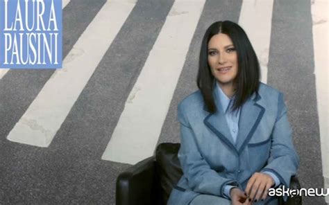 Laura Pausini Il Mio Nuovo Singolo Davvero Un Buon Inizio Amica