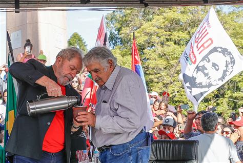 Lula Asumió En Brasil Y Saludó A Mujica Que Fue Acompañado Por Lacalle