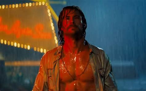 Chris Hemsworth Is Sexy Cult Leader In New Bad Times At The El Royale