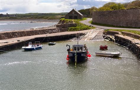 The Flagstone Trail - Historic Port - I - Castletown - Scotland Editorial Stock Image - Image of ...