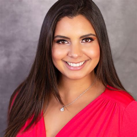 Alejandra Vargas Roo Real Estate Agent In Orlando Fl