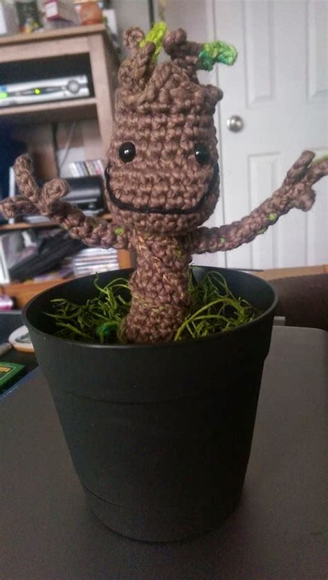 Crochet Creations by Sara: Baby Groot