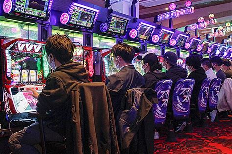 スマスロ導入初日 『マルハン新宿東宝ビル店』では｜パチンコ・パチスロ業界ニュース＆ビジネス情報 Amusement Japan