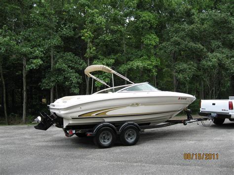 Searay Bowrider Signature Series Powerboat For Sale In Kentucky