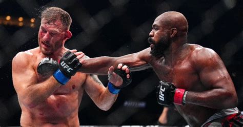 Jon Jones TKOs Stipe Miocic With Brutal Spinning Back Kick In Round 3