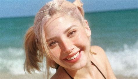 Icata Sorprende Con Su Figura En Bikini Desde Miami Beach