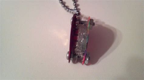 Light Up Guitar Pick Necklace(s) With Hidden Message! - Instructables