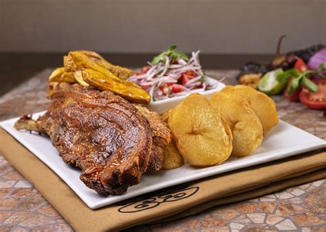 Chancho Al Horno Crocante Restaurante Turistico La Herencia