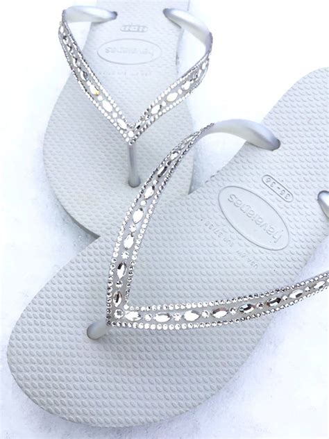 White Flip Flops Havaianas Slim Crystal Rhinestone Beach Etsy In 2021 Wedding Shoes Bridal