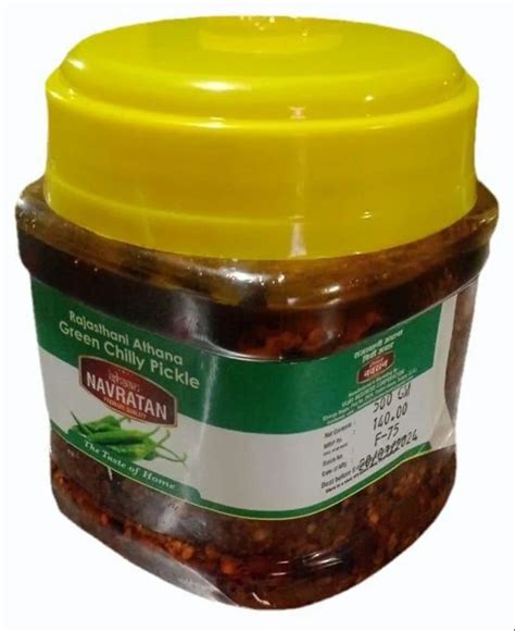 Navratan Spicy 500 G Green Chilli Pickle Packaging Type Plastic Jar