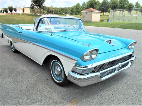 1958 Ford Fairlane 500 Premier Auction