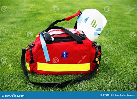 Medical Bag - Paramedic Royalty Free Stock Images - Image: 2732019