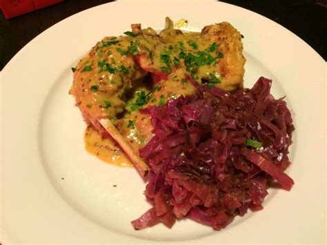 Braised Red Cabbage – A Food Lover’s Delight