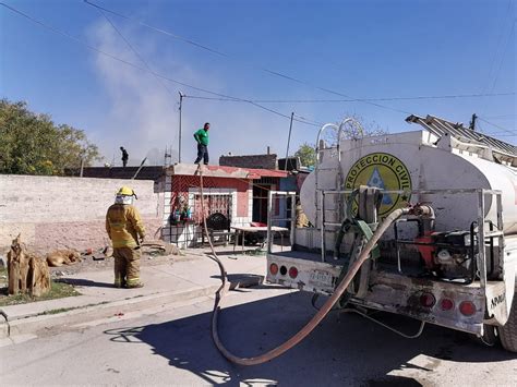 Incendio En Domicilio De La Colonia San Isidro De Lerdo Moviliza A Los