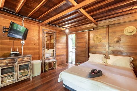 Two Bedrooms Wooden Lumbung Style Villa Villanesia