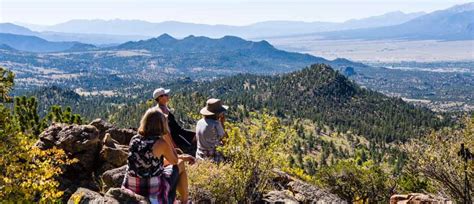 Davis Meadow Trail