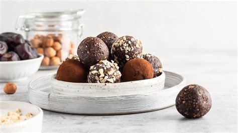 Energy Balls 5 Gründe sie täglich zu snacken WOMEN S HEALTH