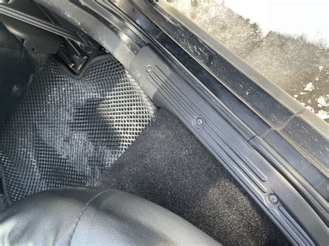 Защита ковролина на порожках — Lada Гранта, 1,6 л, 2015 года ...