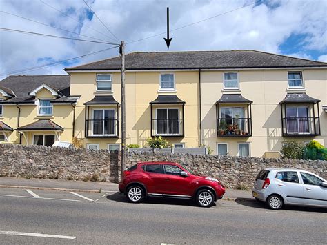 Bed Terraced House For Sale In Babbacombe Road Babbacombe Torquay