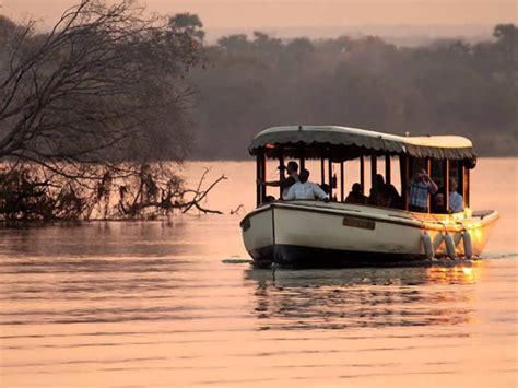 Victoria Falls Sunset Cruise - Which one is best for you?