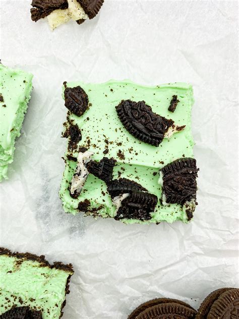 No Bake Mint Oreo Cheesecake Bars