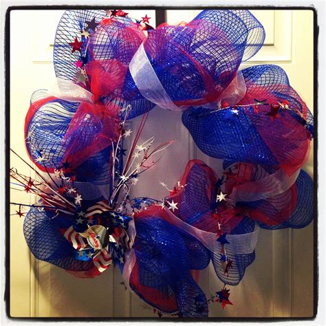 Patriotic Deco Mesh Wreath Deco Mesh Wreaths Diy Projects To Try 4th Of July Wreath