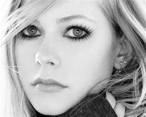 Avril Lavigne Avril Lavigne Wallpaper 17835587 Fanpop