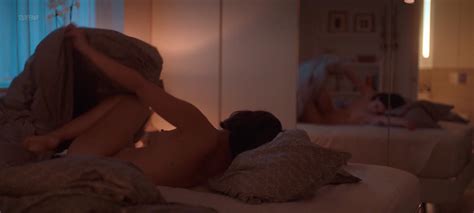 Heida Reed Nude Pics Page 1