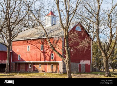 Barn Cupola Hi Res Stock Photography And Images Alamy