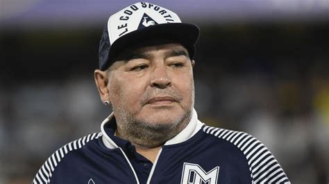 Subastan Propiedades Autos Y Otros Objetos De Diego Maradona Y El