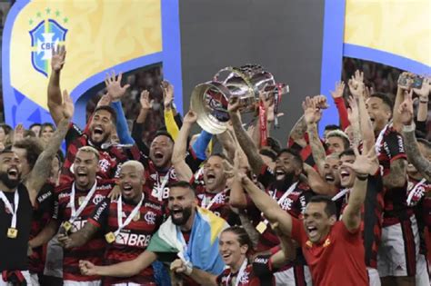 Flamengo Projeta A Conquista De Pelo Menos Quatro T Tulos Em