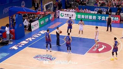 🏀詹姆斯3516and大帽绝杀 胡明轩2687 天津加时终结广东12连胜 直播吧