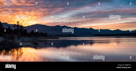 Lake Hemet Ca Stock Photo Alamy