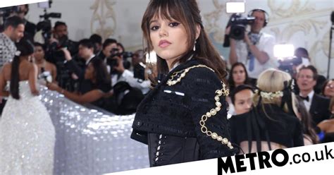 Jenna Ortega Fans Shocked After Discovering Who She Has On Her Phone