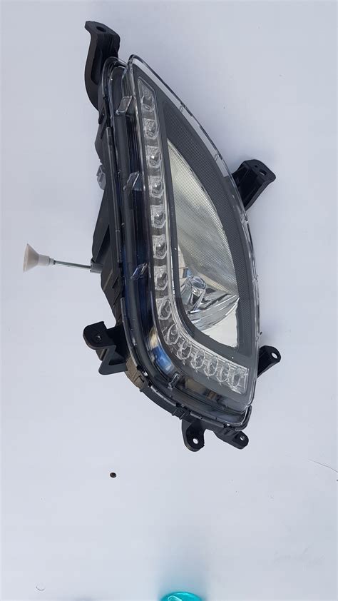 HYUNDAI I20 12 HALOGEN LAMPA LED LEWY HYUNDAI I20 I LIFT 2012 2015