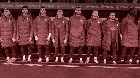 Galatasaray da transfer zirvesi Büyük buluşma Florya da takımdan