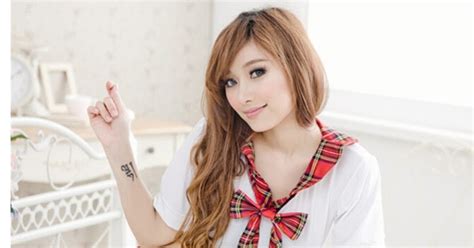 Subtitled ENF CMNF Shy Japanese Teen Idol Photoshoot Video Sex