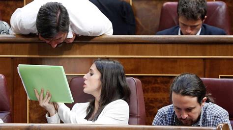 Crisis En Podemos Madrid Dimite Lorena Ruiz Huerta Como Portavoz En La