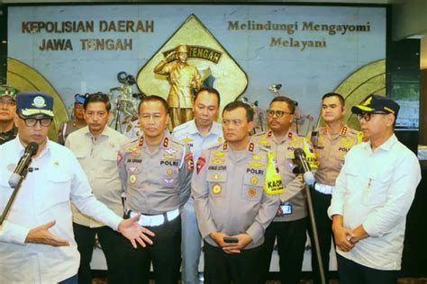 Menhub Pimpin Rapat Koordinasi Persiapan Angkutan Lebaran 2024 Di Jawa