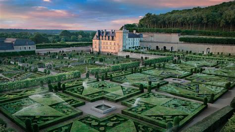Check out these French chateaux gardens: Travel Weekly