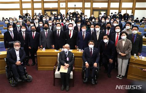 친윤 공부모임 국민공감 출범초재선 70명 참여 尹 성공 도울 것 네이트 뉴스